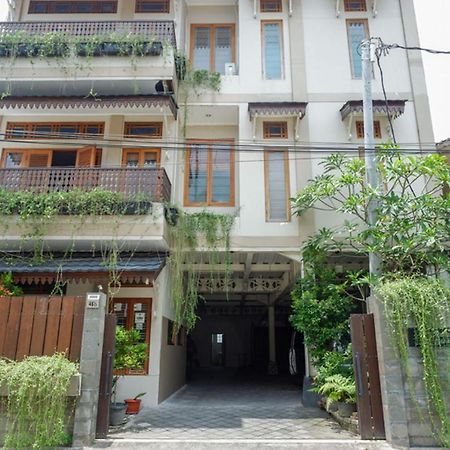 Urbanview Rumah Kandjani Yogyakarta Kejayan Экстерьер фото