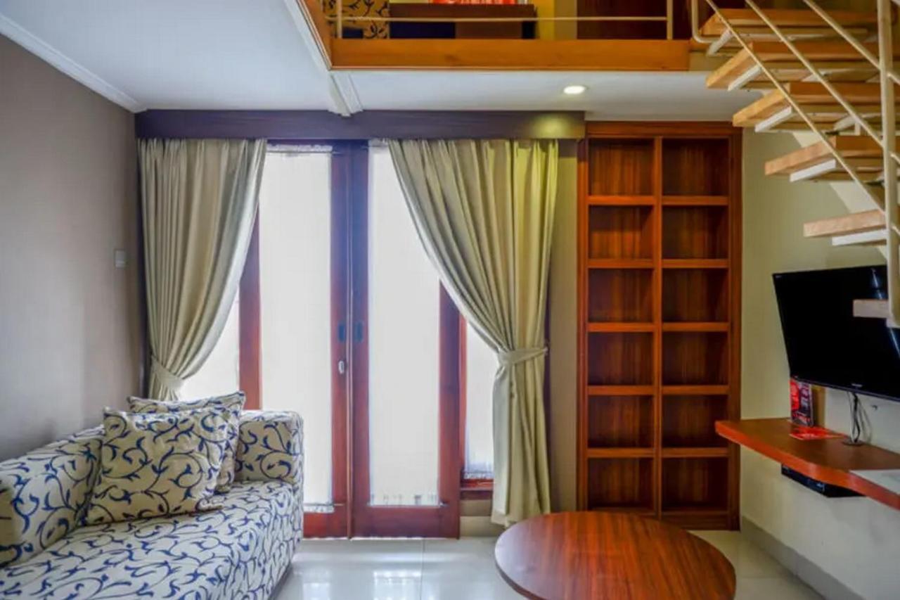 Urbanview Rumah Kandjani Yogyakarta Kejayan Экстерьер фото
