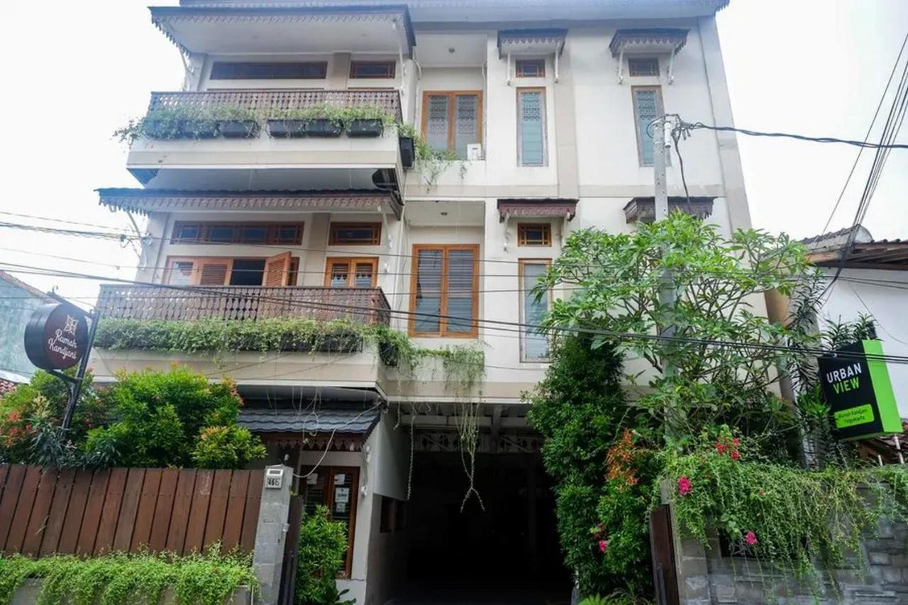 Urbanview Rumah Kandjani Yogyakarta Kejayan Экстерьер фото
