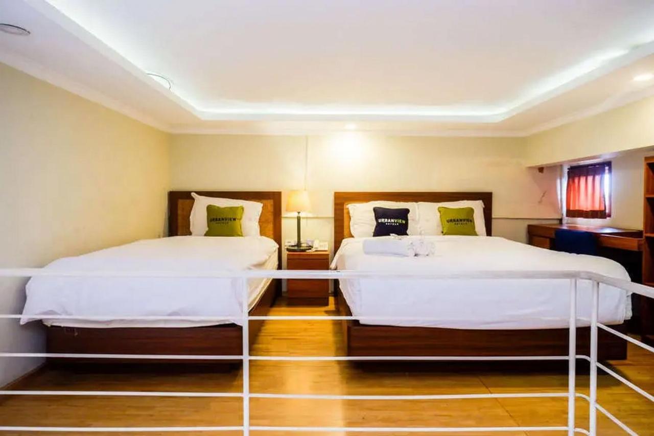 Urbanview Rumah Kandjani Yogyakarta Kejayan Экстерьер фото